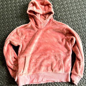 Athleta girl super soft pullover. Size 7. Excellent condition.